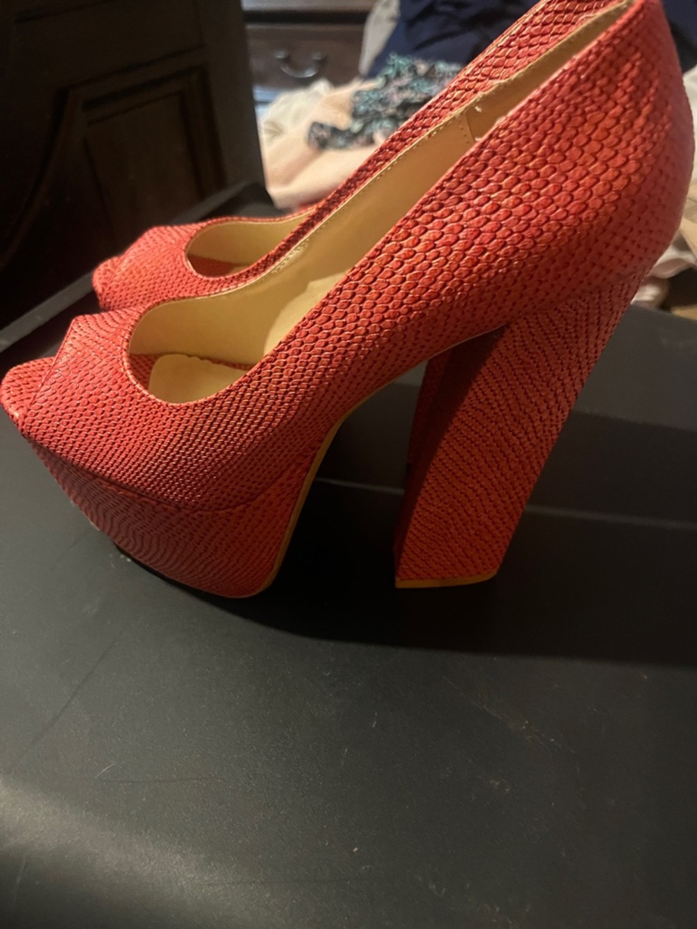 FRH Coral Textured Peep-Toe Platform Pumps